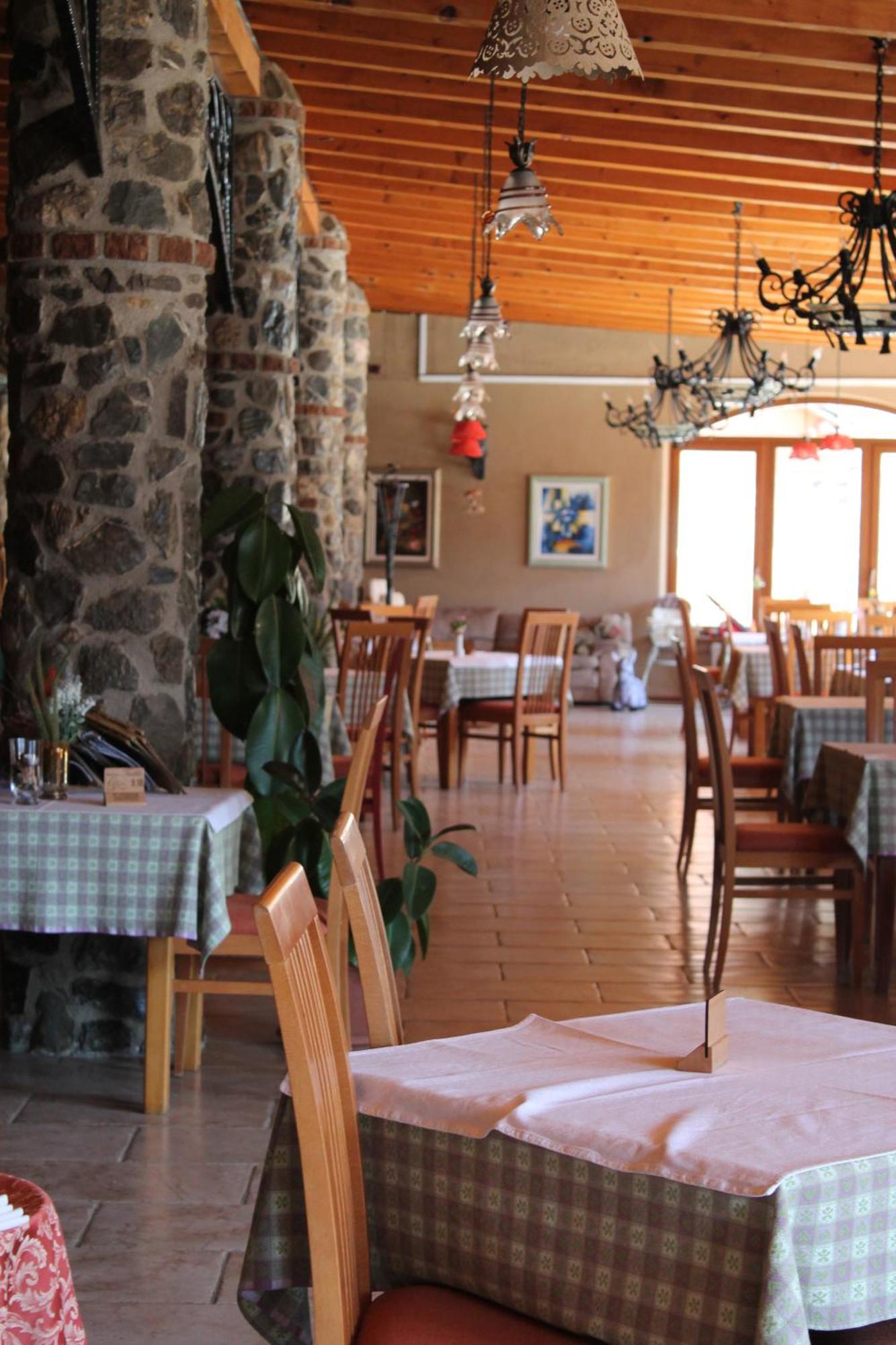 Hotel Tutto Galicnik Ngoại thất bức ảnh