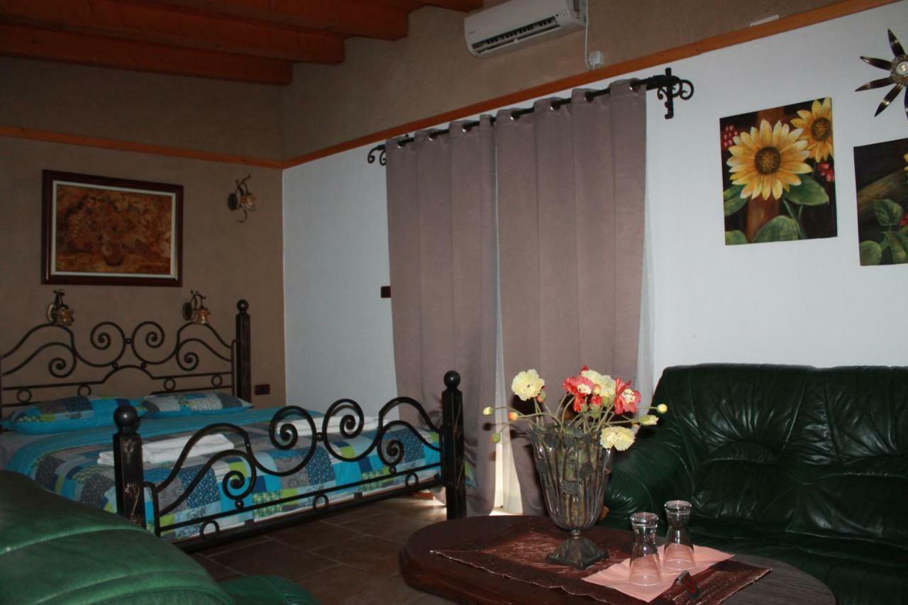 Hotel Tutto Galicnik Ngoại thất bức ảnh